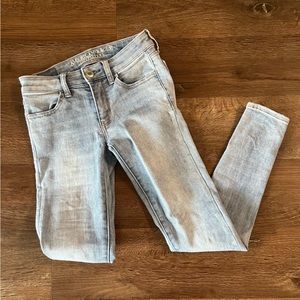 🎉 BOGO free 🎉 American Eagle Super Super Stretch Jegging (Short)